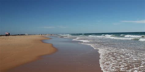 Playas Gay de Andalucía: Playa de Castilnovo en。